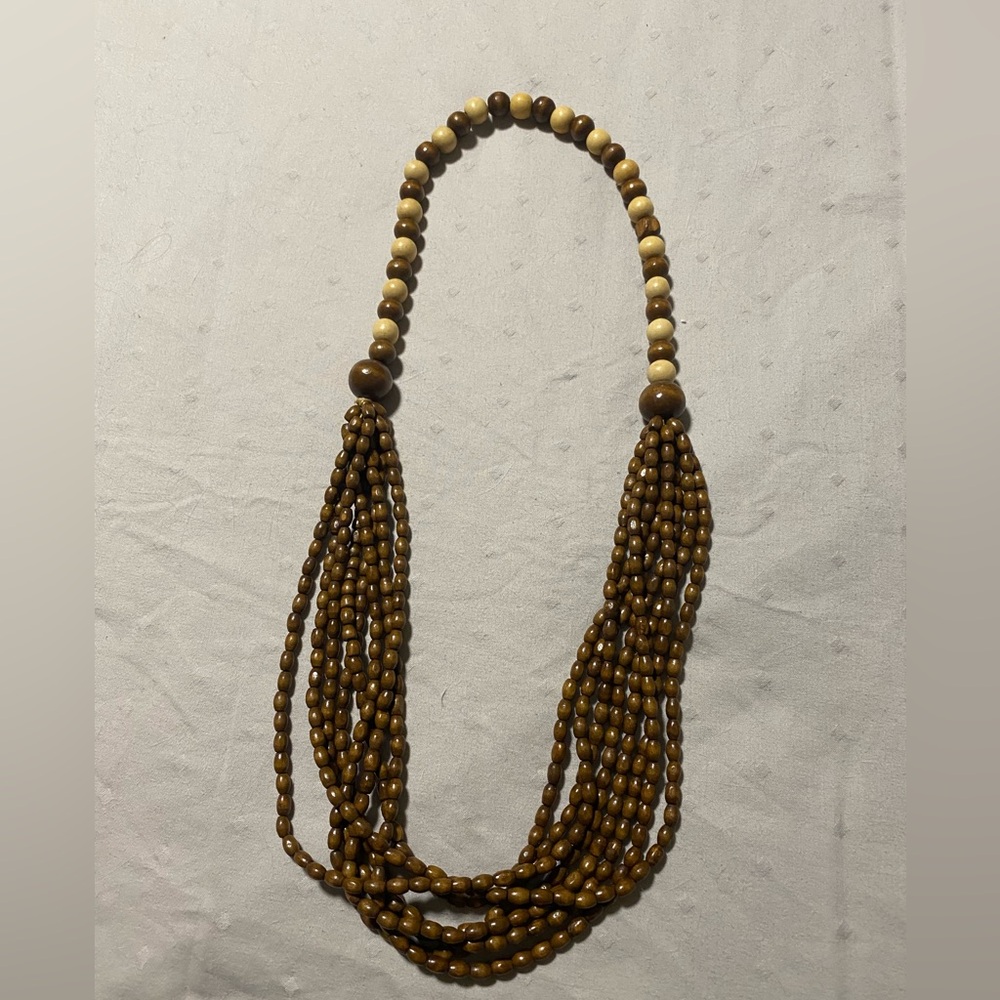 Long wood necklace